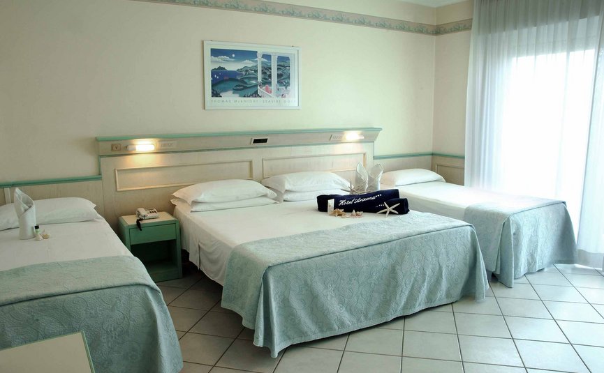 Hotel Arizona ***