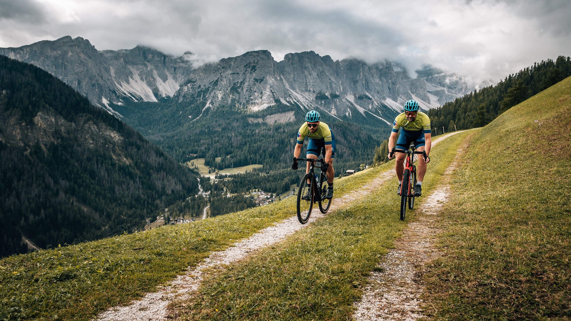 Epic Route Dolomites – 3 Zinnen – Gardasee